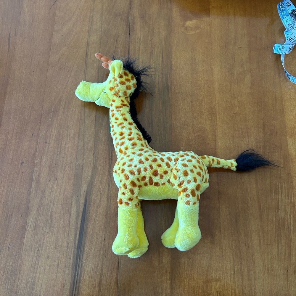 NWT Dr. Seuss Mulberry Street Book with giraffe plush - Picture 5 of 5